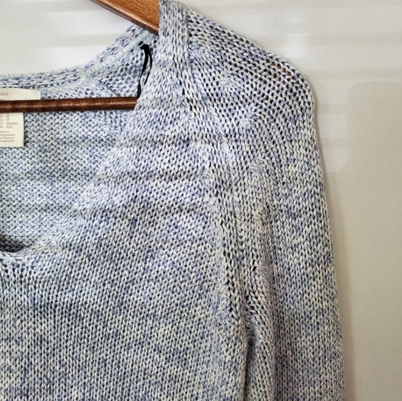 H&M Baby Blue Knit Sweater size XS - Picture 3 of 5